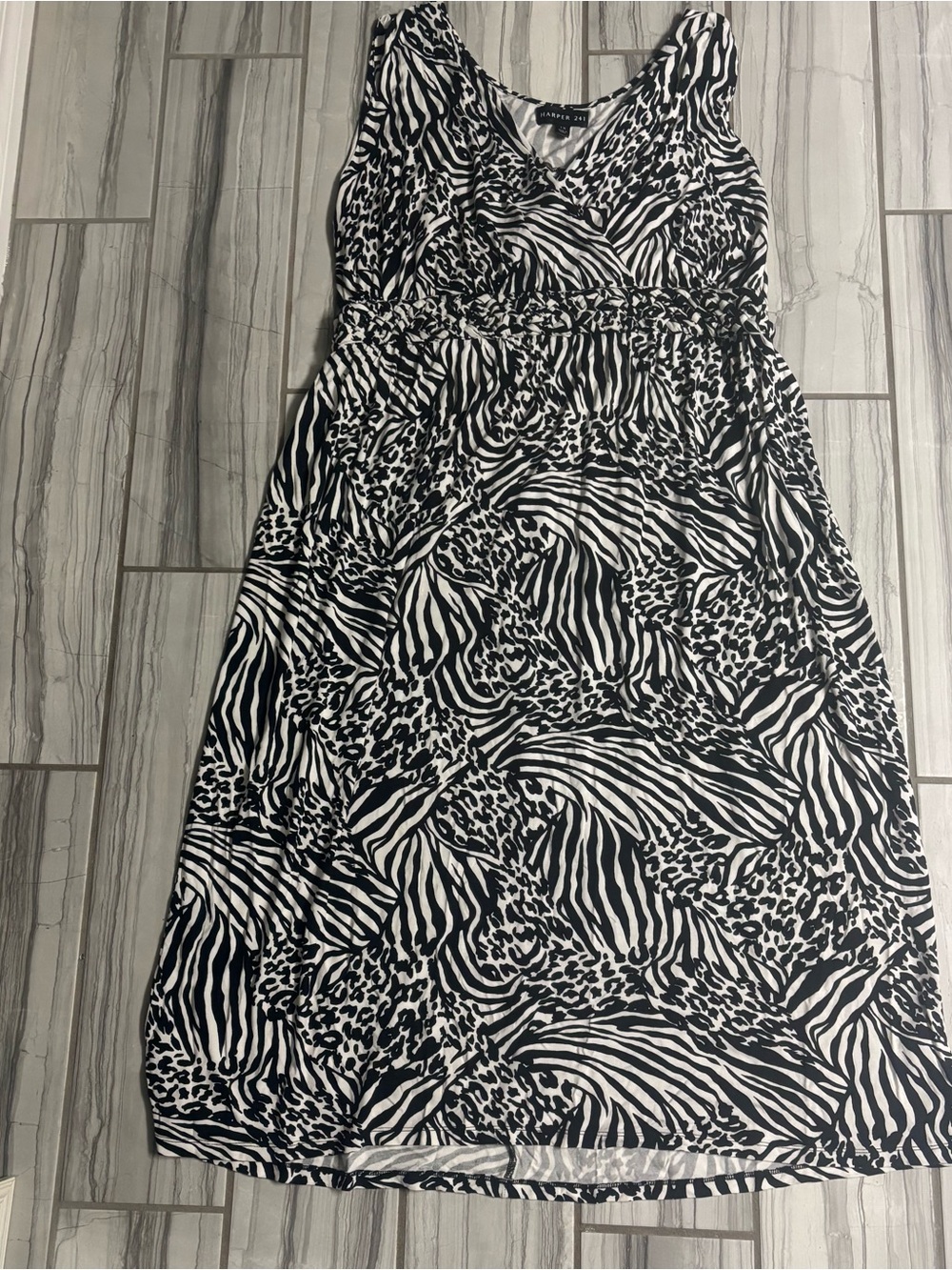 Black & White Animal Print V-Neck Dress
